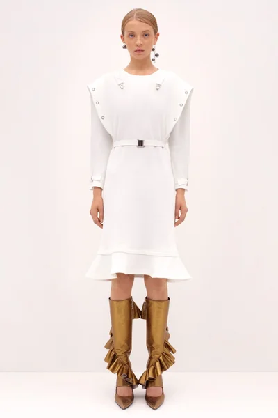 Look 12